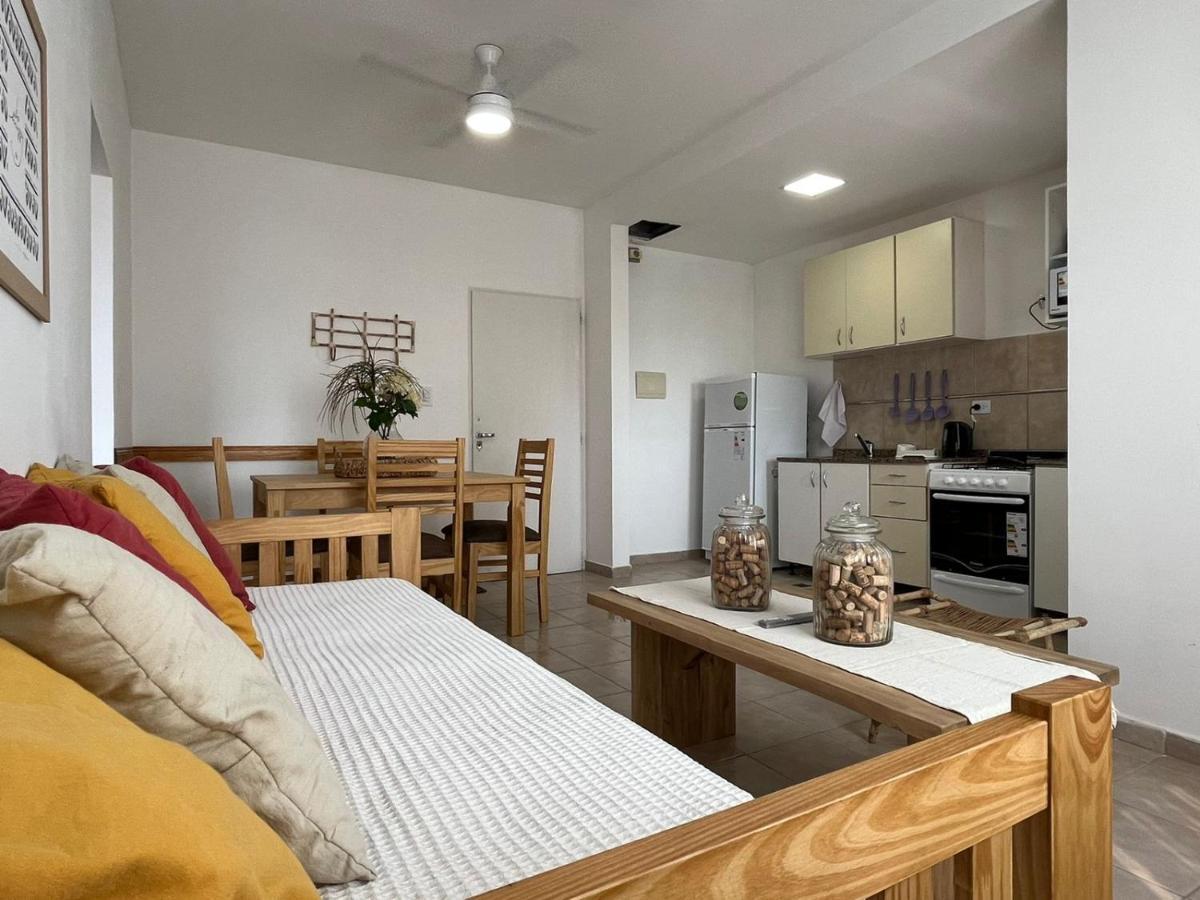 Departamento Nuevo Y Comodo-Peru 1252 科连特斯 外观 照片